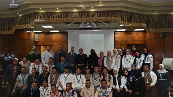 جامعة الفيوم تنظم ندوة محاربة الفكر المتطرف وبناء وعي الشباب.. صور