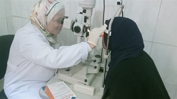 احتفالًا باليوم العالمي للمرأة.. الكشف المجاني عن أمراض العيون لـ56 سيدة بمستشفى رمد منوف