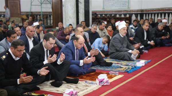 محافظ كفرالشيخ يشهد الاحتفال "بليلة القدر" بمسجد الفتح