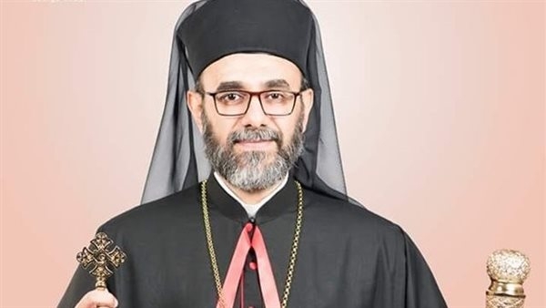 الأنبا دانيال يهنئ رئيس جامعة أسيوط بمناسبة عيد الفطر المبارك