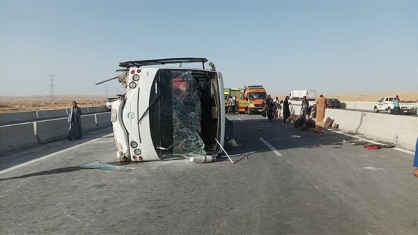 ننشر أسماء المصابين الـ 15 بحادث انقلاب ميني باص بسبب حمار في الفيوم