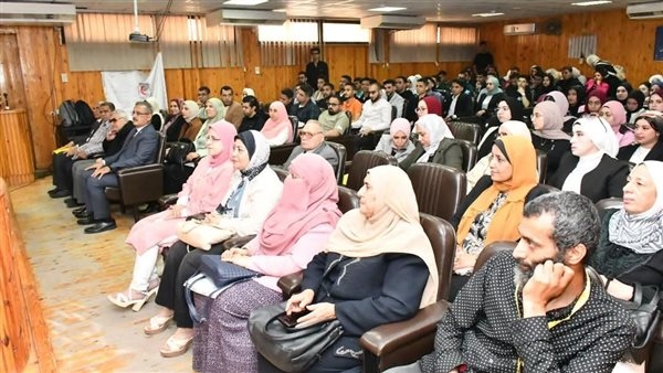 انطلاق المؤتمر الطلابي الحادي عشر بكلية الطب البيطري بجامعة قناة السويس