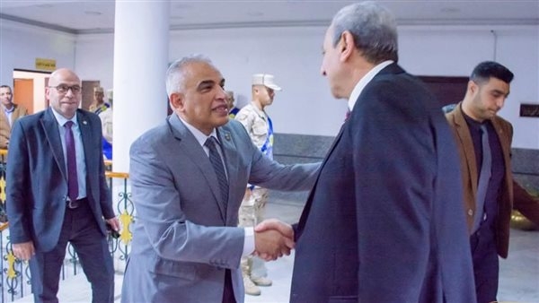 رئيس جامعة طنطا يشارك في احتفالية محافظة الغربية لتكريم أسر الشهداء
