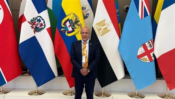 عضو مجلس الشيوخ يطالب بتخفيف عبء الديون عن البلدان المتضررة من الصراعات
