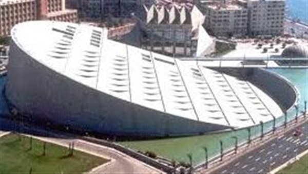 مدير مكتبة الإسكندرية يكشف تفاصيل مبادرة "سفارة المعرفة" بجامعة الوادي الجديد