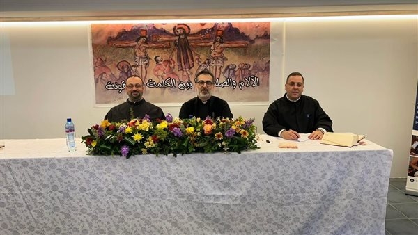 ندوة عن "الآلام والصلب ما بين الكلمة و الأيقونة" في المعهد الفني الأنطوني الدكوانة