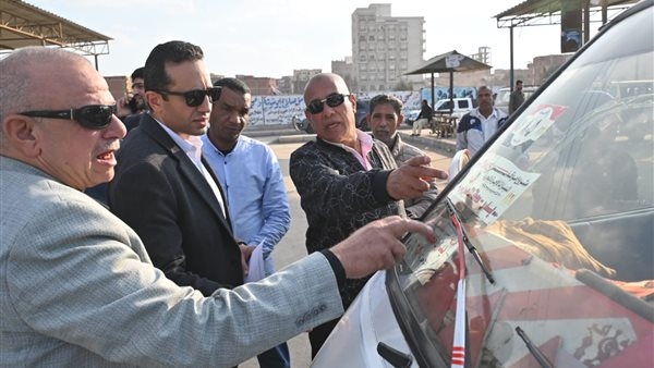 نائب محافظ البحيرة يتابع تطبيق تعريفة الأجرة الجديدة بالمراكز.. صور