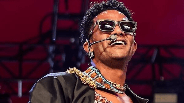 محمد رمضان يرتدي "بدلة رقص" في مهرجان كوتشيلا بأمريكا.. والمهن الموسيقية ترد