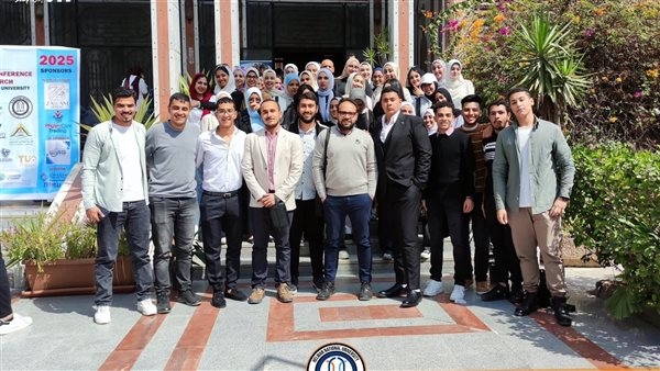 كلية العلاج الطبيعي بحلوان الأهلية تشارك بثلاثة أبحاث علمية