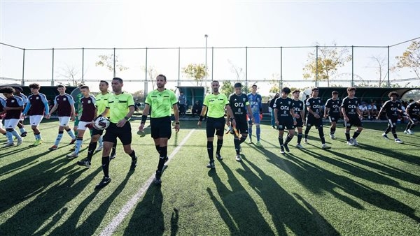 أستون فيلا يفوز على زد وتعادل منتخب 2009 مع هرتا برلين في بطولة زد الدولية