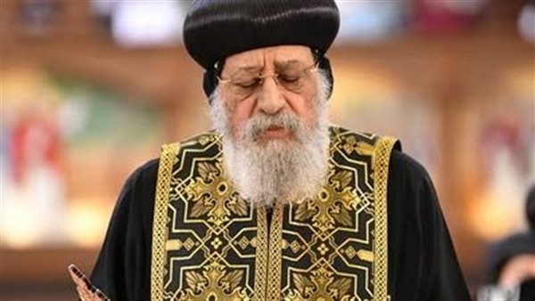 البابا تواضروس  يصلي "الجمعة العظيمة" في الكاتدرائية المرقسية