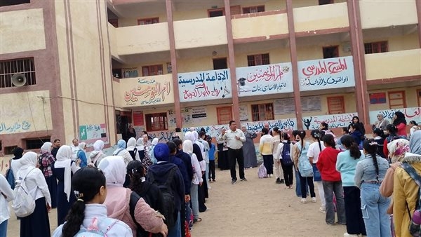 مدير مدرسة: مصر بحاجة ملحة للوحدة الوطنية أكثر من أي وقت مضى