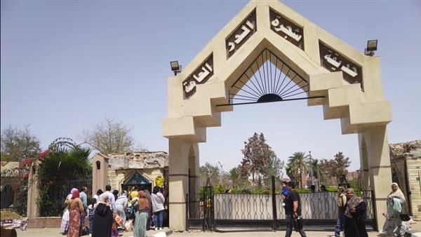 محافظ الدقهلية: سعيد بتوافد الأهالى إلى الحدائق للاحتفال بشم النسيم