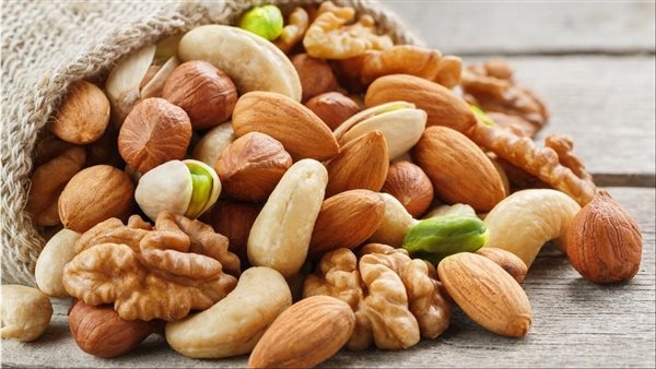 الجوز البرازيلي.. بين الفوائد المذهلة والمخاطر الخفية