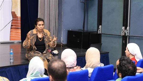 "القومي للمرأة" يشارك فى فعاليات دوائر حكي لبرنامج "نقول سوا"
