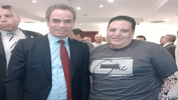 المخرج خالد مهران يقدم مبادرة "المنتج الواعي" إلى رئيس الهيئة الوطنية للإعلام