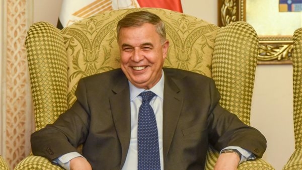 محافظ الإسكندرية يُهنئ الشعب المصري بالذكرى الثالثة والأربعين لعيد تحرير سيناء