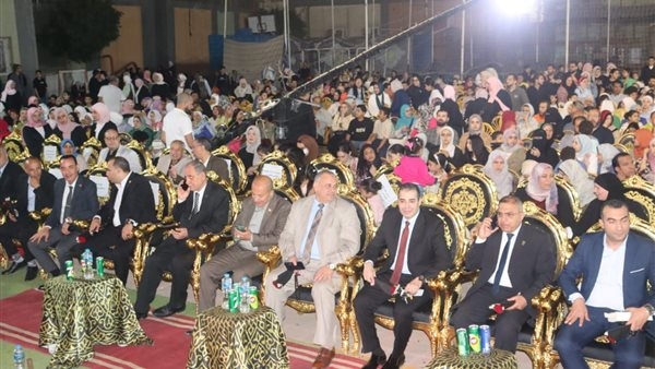 محافظ القليوبية يحتفل بذكرى تحرير سيناء بالشبان العالمية ببنها.. صور