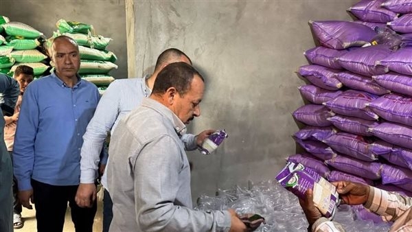 ضبط 16 طن سكر وأرز مجهولي المصدر بأبو كبير