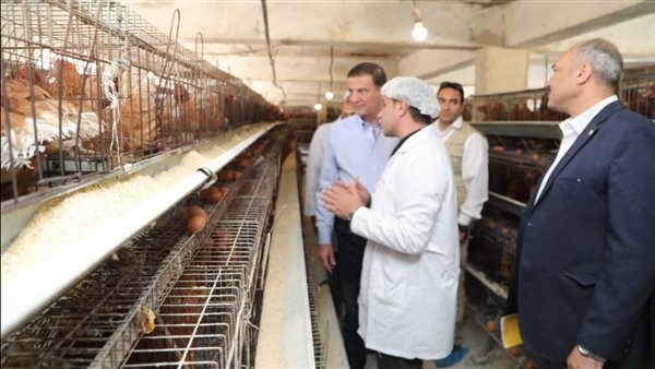 وزير الزراعة ومحافظ الشرقية يتفقدان مشروعات التعاون والإصلاح الزراعي بالمحافظة