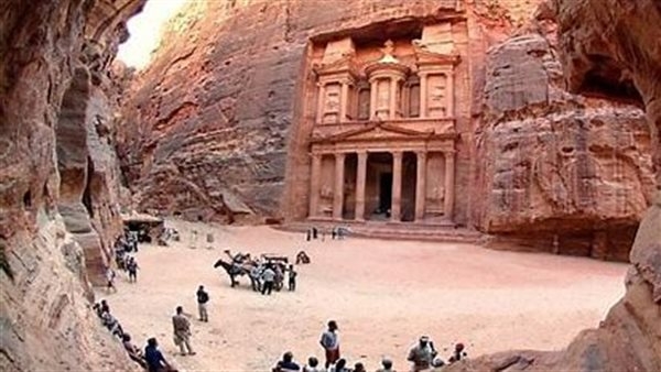 القاهرة الإخبارية: زيارة وفد من الكونجرس للبتراء تجربة فريدة من نوعها