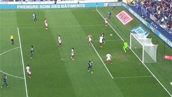 كوكا يفتتح التسجيل ولوهافر يتقدم على موناكو في صراع البقاء بالدوري الفرنسي