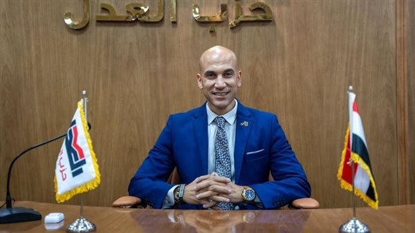 "العدل": تصريحات ترامب بشأن قناة السويس غير مسؤولة