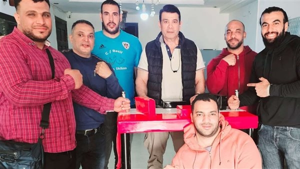 مصر تشارك في «السوبر ماتش» أمام لبنان بمصارعة الذراعين