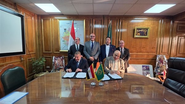محافظ القليوبية يشهد توقيع بروتوكول مع شركة غازتك لإنشاء محطة غاز طبيعي بشبرا الخيمة