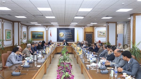 رئيس جامعة المنيا: ننفذ خطة الدولة لجعل مصر قبلة تعليمية