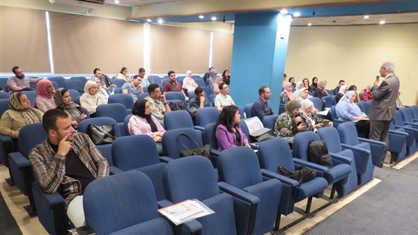 الصحة تطلق برنامجا تأهيليا للأطباء ومقدمي الخدمة بالقاهرة والجيزة