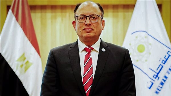 رئيس جامعة حلوان: "الذكاء الإصطناعي والأمن السيبراني" تخصصات مميزة في الجامعة