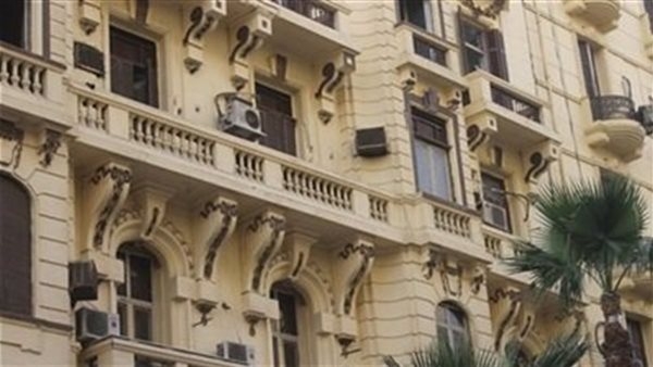 قانون الإيجار القديم.. الفئات المستفيدة والمستثناة.. وهل التعديل الأخير يحقق التوازن بين المؤجر والمستأجر؟ قانونيون يجيبون