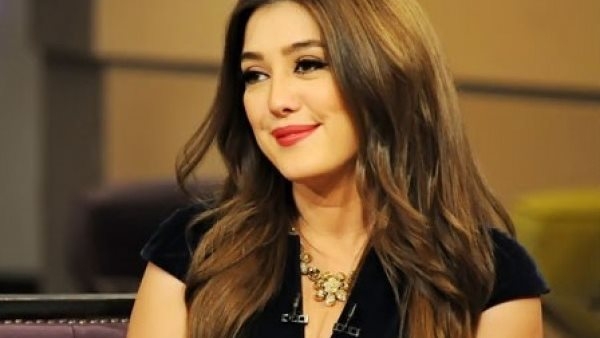 كندة علوش تروي تفاصيل انطلاقتها الفنية: "ولاد العم" أول أفلامي في مصر