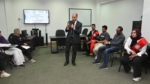 كلية الآثار بجامعة الفيوم تنظم ندوة بعنوان"مودة - للحفاظ على كيان الأسرة المصرية".. صور
