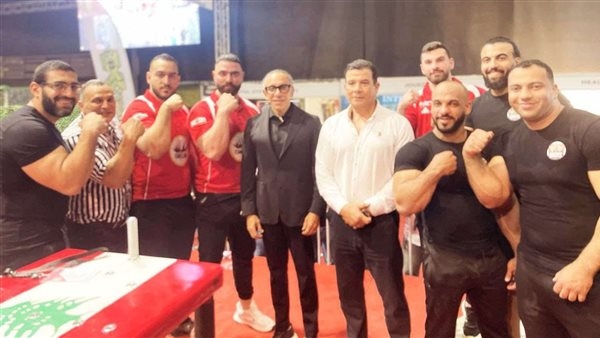 مصر تفوز على لبنان في السوبر ماتش لمصارعة الذراعين