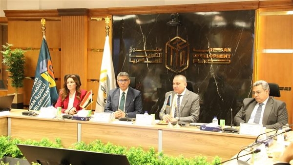 محافظ الجيزة يبحث مع رئيس "التنمية الحضرية" تعزيز التعاون في المشروعات المشتركة