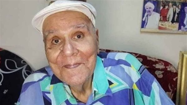 أهالي الإسكندرية يشيعون جثمان الفنان نعيم عيسى وسط غياب الفنانين.. صور