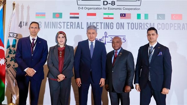مصر تعلن إطلاق "بنك الفرص الاستثمارية" في القطاع السياحي