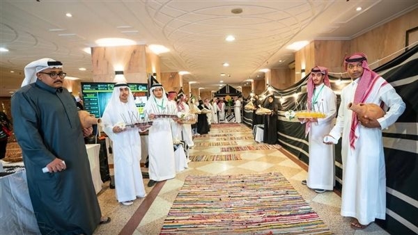 بدء توافد طلائع الحجاج إلى مكة المكرمة والمدينة المنورة