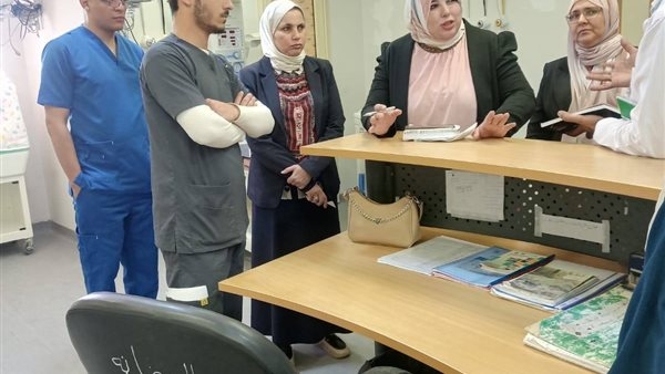 وفد هيئة الاعتماد يختتم جولاته بزيارة مستشفى نخل استعدادًا للتأمين الصحى الشامل