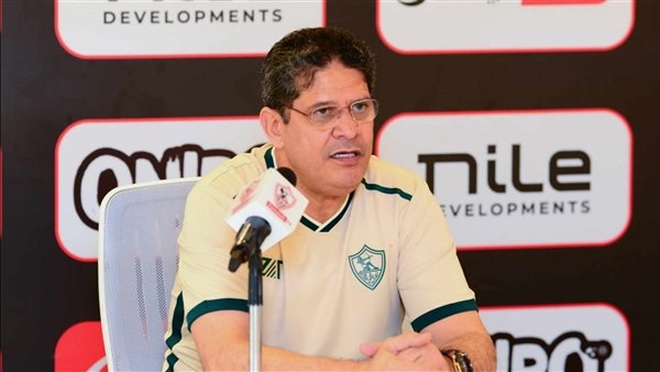أيمن الرمادي: سعيد بتولي تدريب فريق كبير بحجم الزمالك