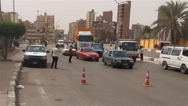 جهاز شؤون البيئة بالشرقية يفحص عوادم 58 سيارة ويحرر 10 مخالفات