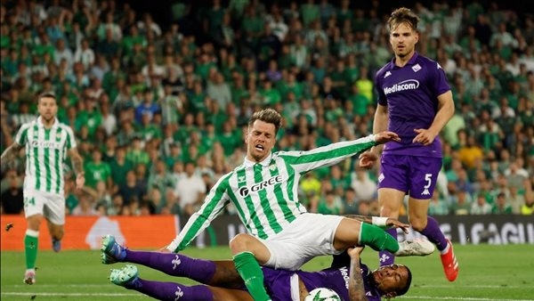 تشكيل مباراة فيورنتينا ضد ريال بيتيس في دوري المؤتمر الأوروبي