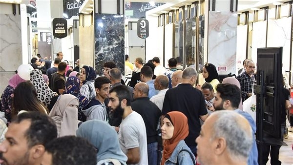22 مايو الجاري.. وزيرا الصناعة والتموين يفتتحان معرض "سيراميكا ماركت وهوميكس"