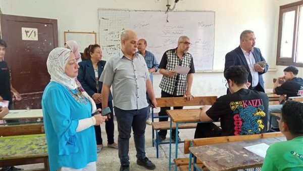 تنظيم جلسات تدريب لطلاب الصف الثالث الإعدادي على نظام البوكليت بالقليوبية
