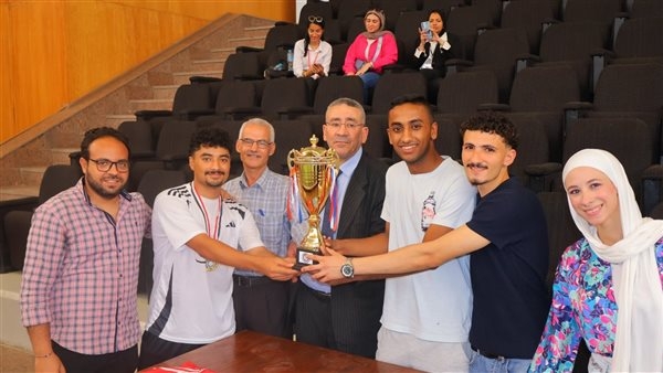 فريق "معارك" يتوّج ببطولة دوري جامعة حلوان الأهلية لكرة القدم