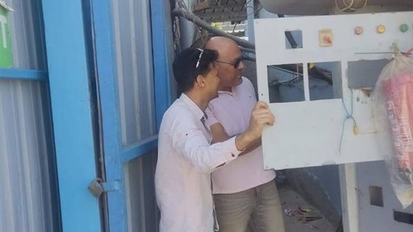 ضبط مخالفات سرقات كهرباء في عزبة البرج بدمياط
