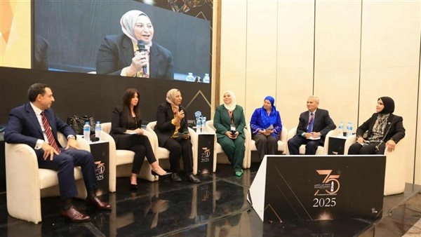 القومي للمرأة يشارك في مؤتمر "عين على الماضي وشمس تضيء المستقبل"