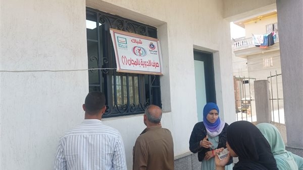 الكشف الطبي بالمجان على 1091 مواطنا في قافلة طبية بدمياط